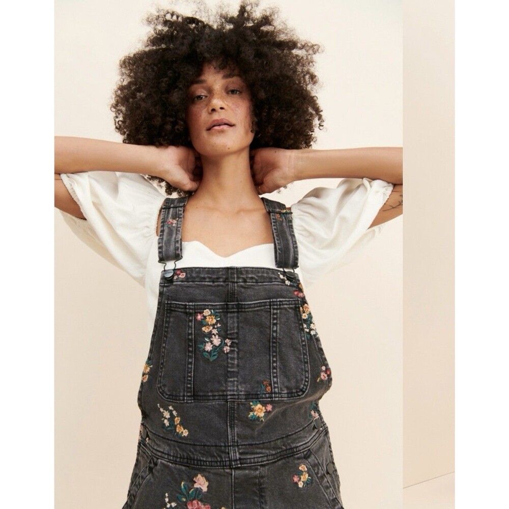 Driftwood Floral Embroidered Black Denim Shortalls Frayed Hem Size M NWOT $138 - Picture 3 of 11
